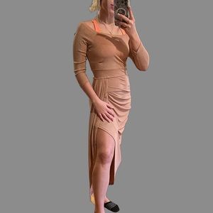 Mid-Sleeve Formal Dress